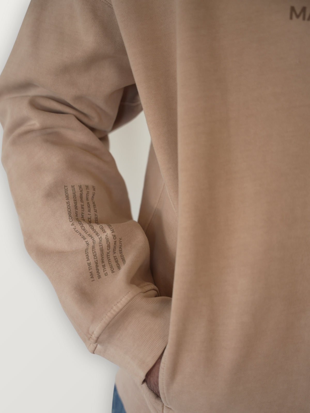 SINTHS Manifestor Hoodie Lifestyle Image